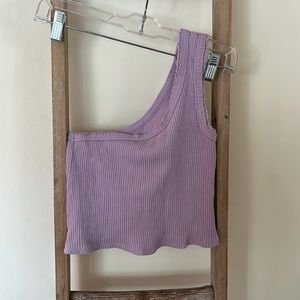 One shoulder crop top